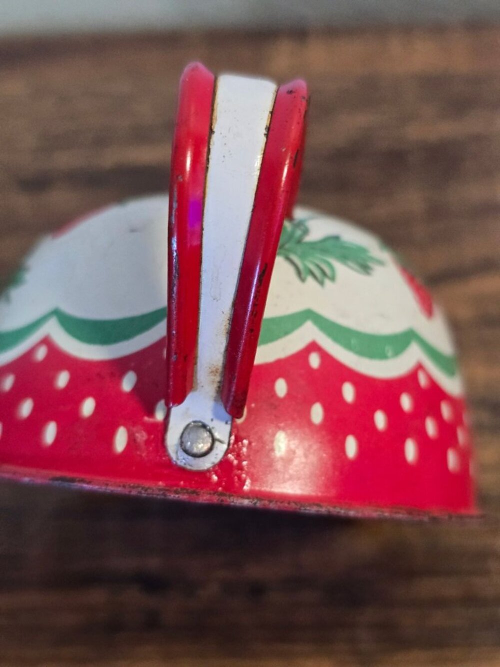 Vintage 1950s Wolverine Strawberry Toy Tea Tin Canister Set 13 pc set READ - Picture 13 of 16